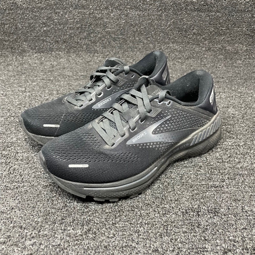 Brooks Adrenaline GTS 22 Women Size 6 Wide D Black Running Shoes 1203531D020